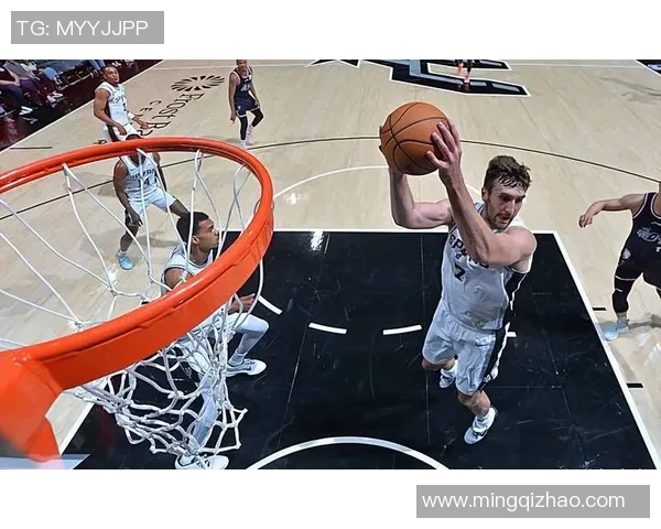 马刺与国王季前赛精彩对决录像回顾与分析